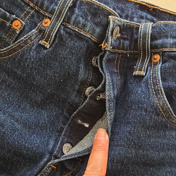 LEVI'S 501 Dark Wash Cut-Off High Rise Jean Shorts size 30 - Picture 12 of 12